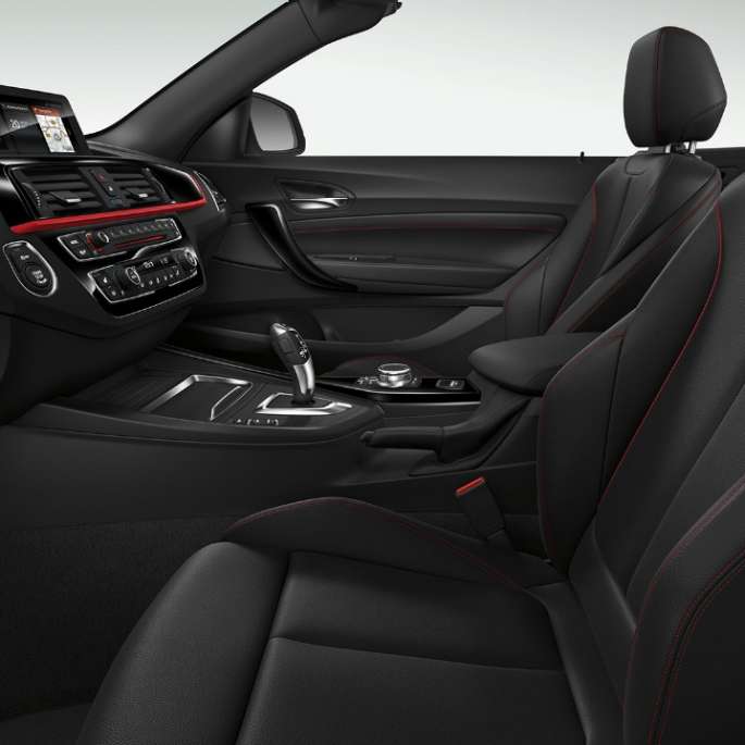 BMW Série 2 Cabrio, interior da Versão Line Sport BMW Série 2 Cabrio, interior da Versão Line Sport